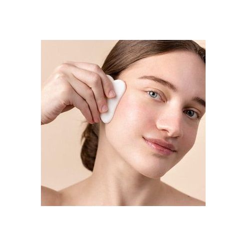 Lavish Care Radiant Lift Σετ Περιποίησης με Κρέμα Προσώπου και Κρέμα Ματιών