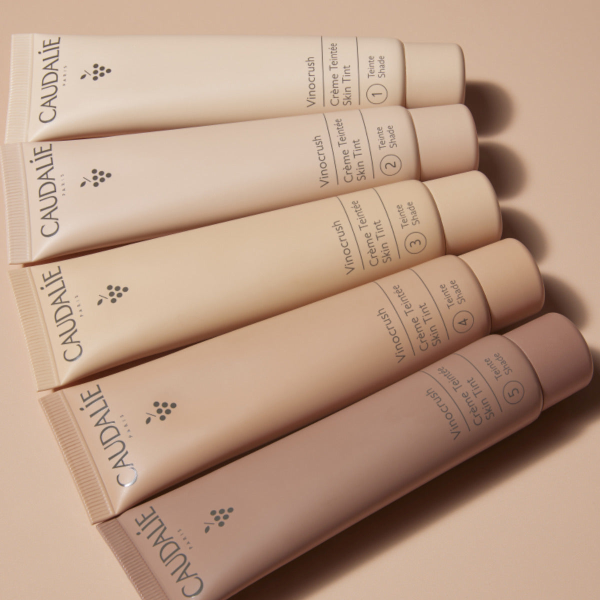Caudalie Vinocrush Skin Tint Shade 2 Ενυδατική Κρέμα Προσώπου με Χρώμα με Υαλουρονικό Οξύ 30ml