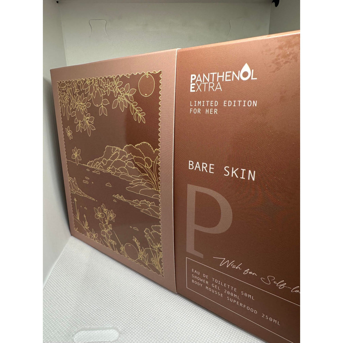 Panthenol Extra Promo Path of Bare Beauty EDT 50ml &amp; 3in1 Cleanser 200ml &amp; Body Mousse 100ml &amp; Bath Confetti 15g